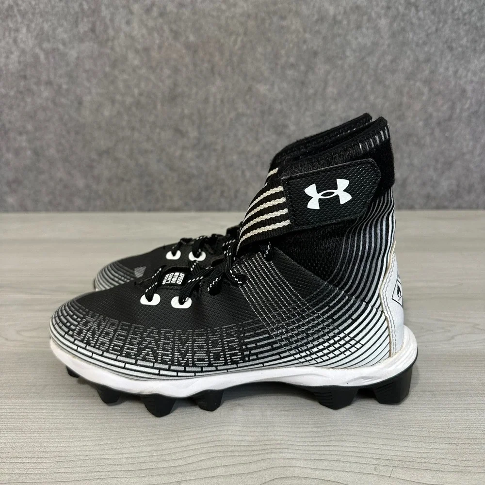 Under Armour Highlight Franchise Football Cleats Kids 4Y Black High Top Strap